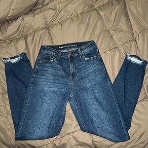 American eagle dark wash jeans